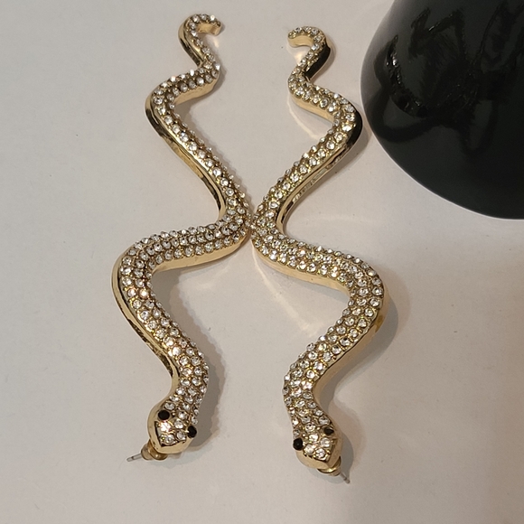 Shoulder duster Snake earrings nwot 4.5" - Picture 4 of 5